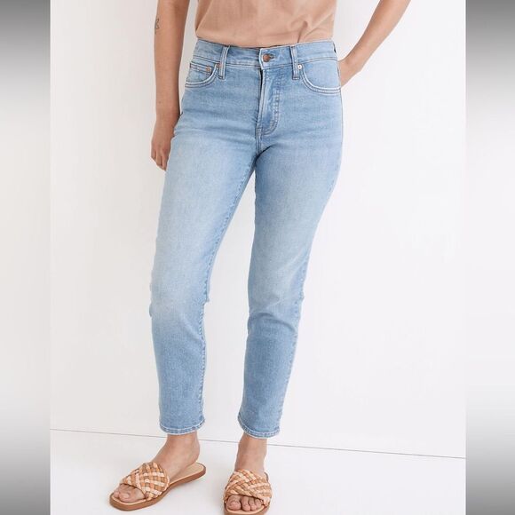 NWT Madewell Midrise The Perfect Vintage Jean in Alderton Wash - Picture 4 of 5